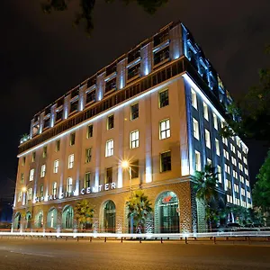 Capital Center Apartment